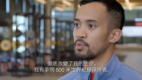 Gilmore Junio - Filipino-Canadian speed skater (Mandarin)