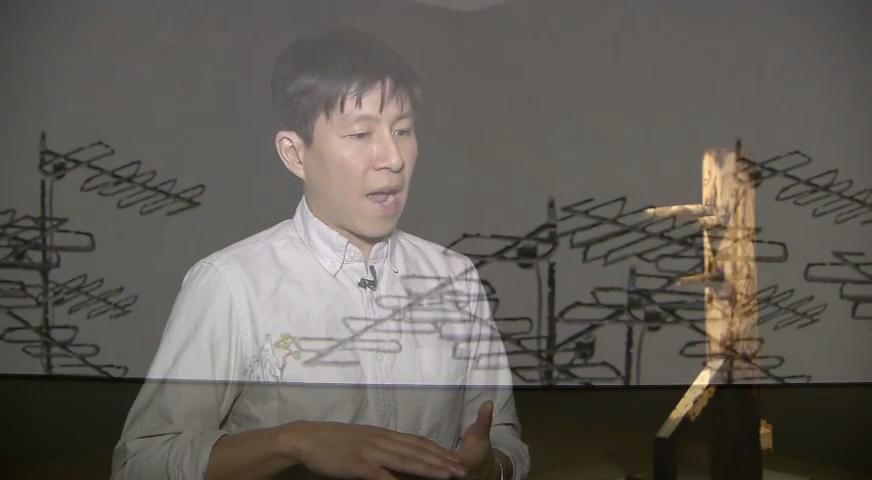 年青香港移民藝術家透過金庸武俠劇及城寨展示香港印象- MAR 16, 2017 (BC)