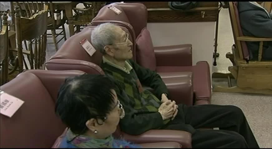 卑詩省獨居長者貧困率高 - APRIL 7, 2017 (BC)