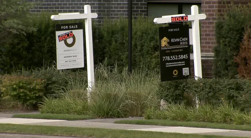 四月樓市交易量下跌, 但價格攀升-May 3, 2017 (BC)