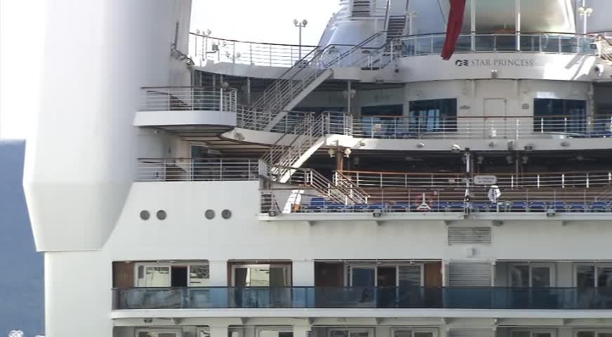 維多利亞日溫市特別多遊輪泊岸 - MAY 17, 2017 (B.C.)