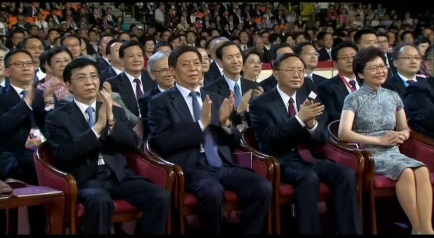 香港主權移交二十年有慶祝有示威 - JUNE 30, 2017 (B.C.)