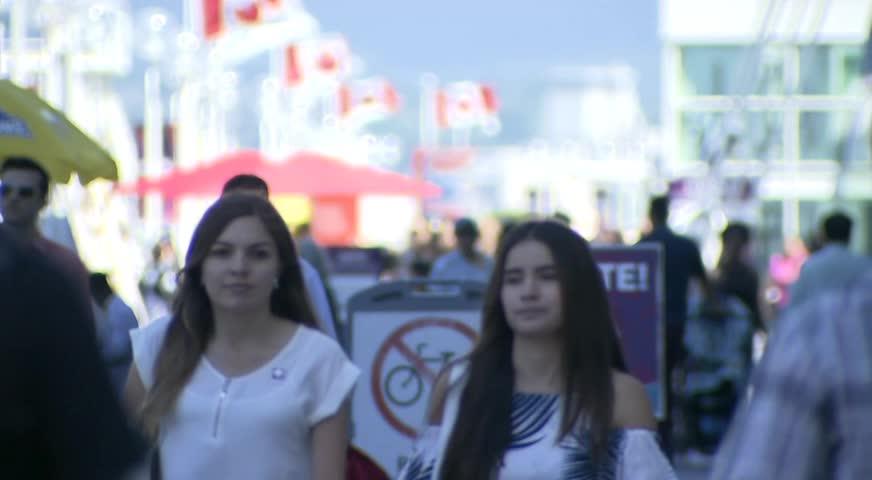 國慶周末市中心煙花及巡遊 - JUNE 28, 2017 (B.C.)