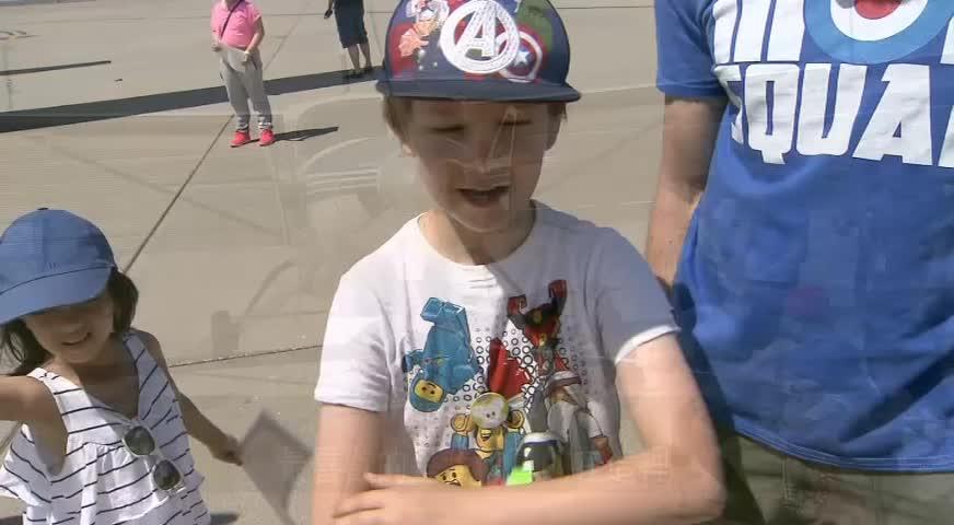 速遞公司列治文市拉飛機籌款 - JUNE 26, 2017 (B.C.)