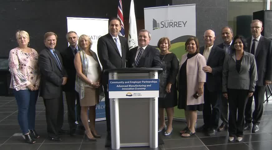 素里同省府一起推动当地制造业发展-AUG 15, 2017 (BC)