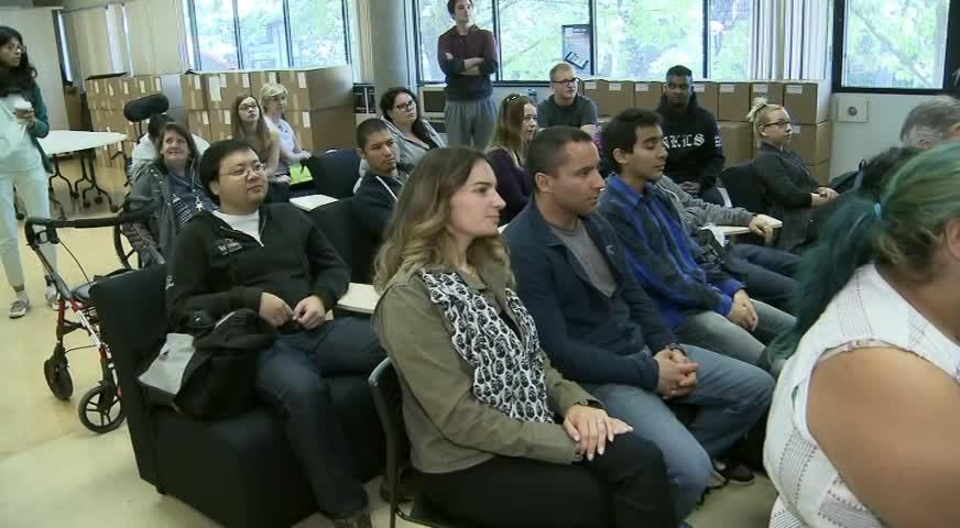 省政府恢復成人教育及移民英文撥款 - AUG 9, 2017 (B.C.)