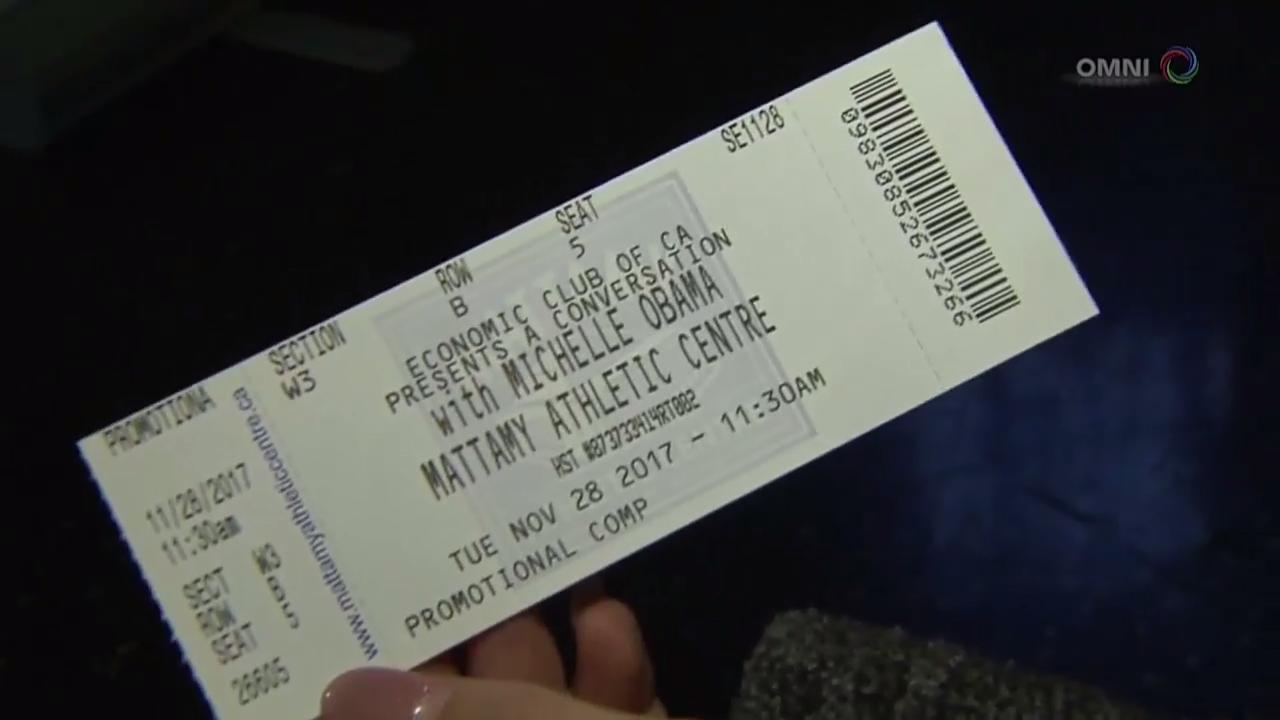 奥巴马夫人在多伦多发表演讲-NOV 28, 2017 (ON)