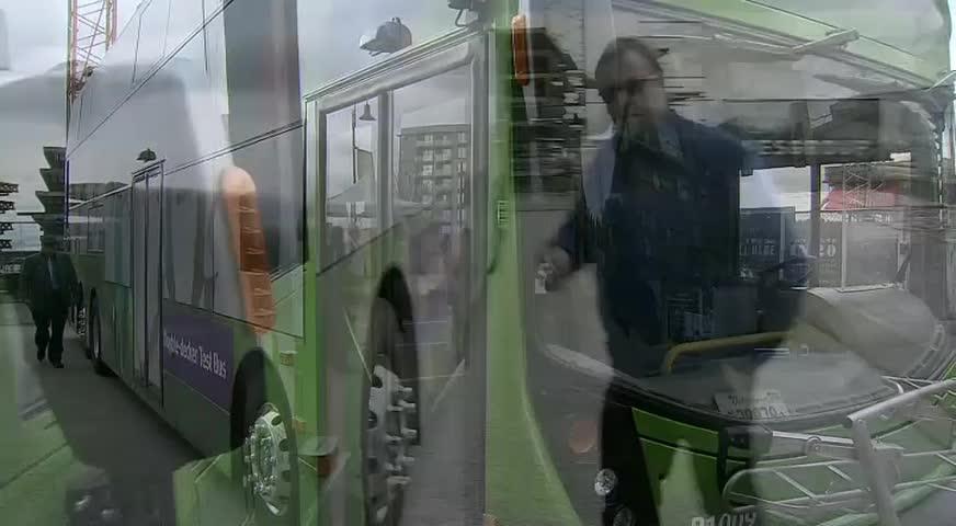 运联试验项目，将推双层巴士-NOV 16, 2017 (BC)