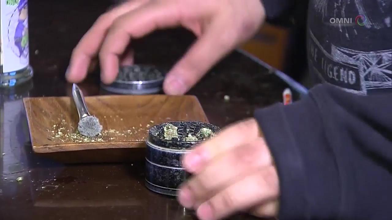 首批合法大麻銷售店 -  NOV 6, 2017 (ON)