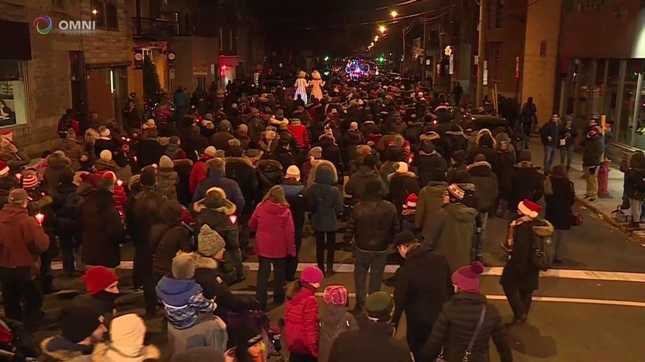 Fiaccole Di Natale A Montreal OMNI Fiaccole Di Natale A Montreal OMNI
