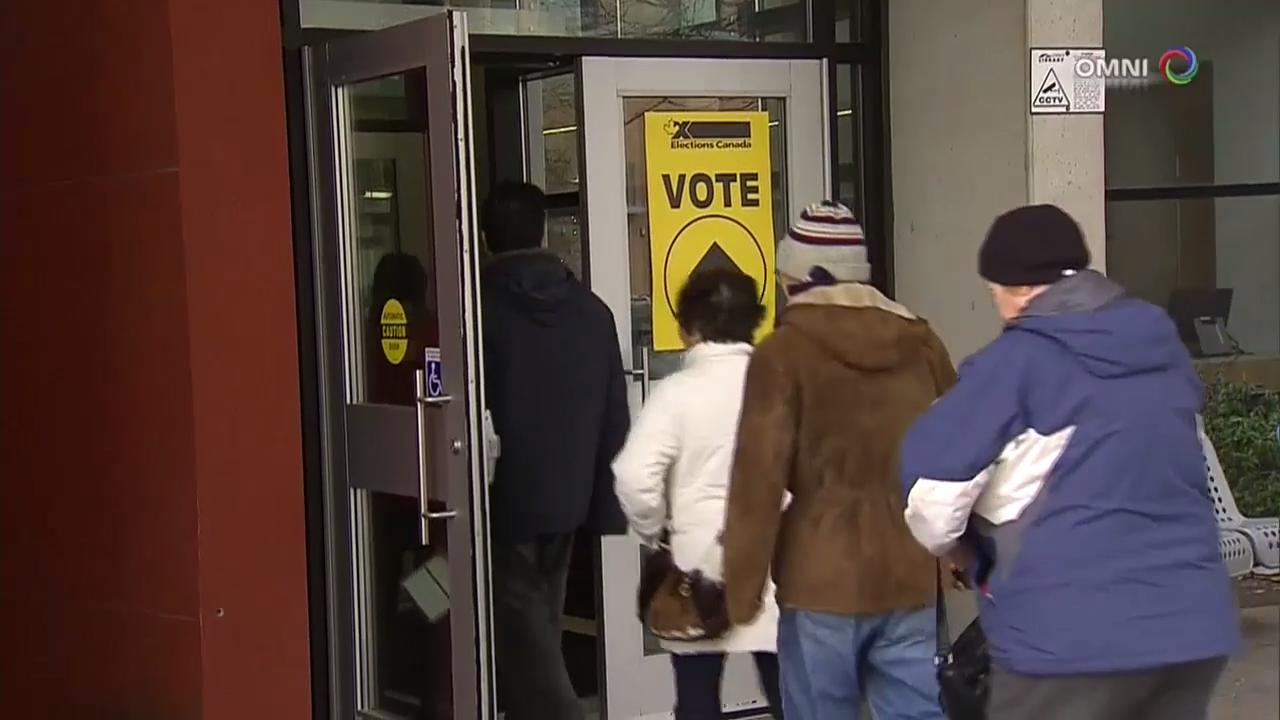 联邦 4 个选区进行国会议员补选投票 – Dec 11, 2017 (ON)