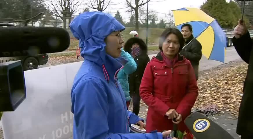 反对者示威阻挠Marpole组建屋工程-NOV 29, 2017 (BC)