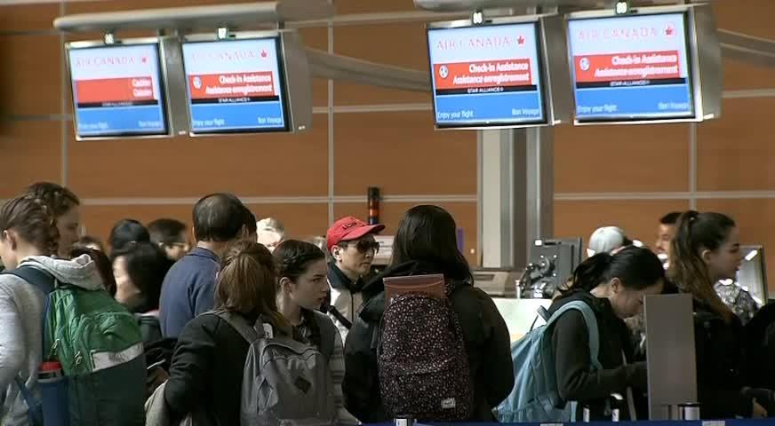 加航电脑故障 乘客滞留机场数小时-MAR 12, 2018 (BC)