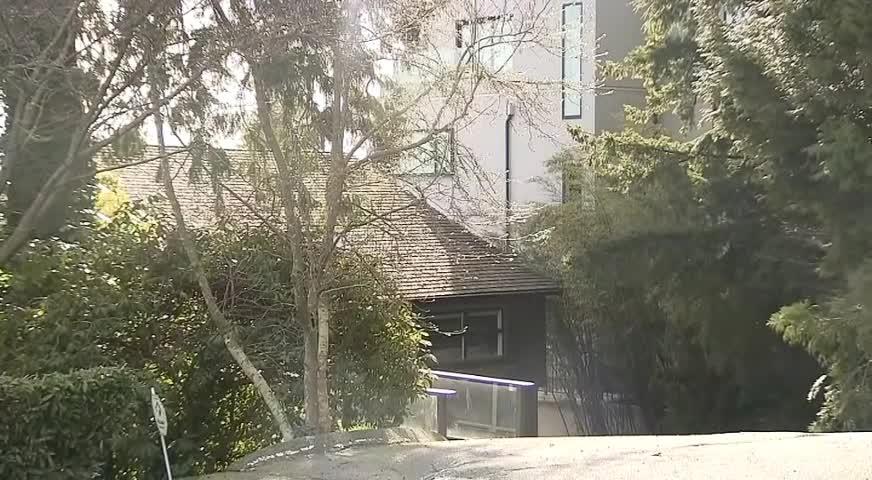 14岁少女偷父母信用卡租豪宅开派对 房屋被损赔两万-Mar 12, 2018 (BC)