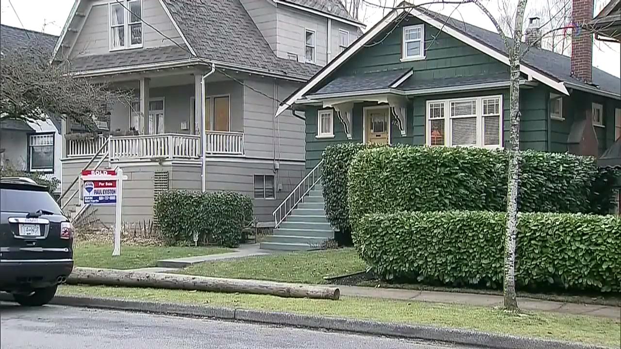 大多伦多二手住宅成交量, 连续第三个月下跌 – Apr 04, 2018 (ON)