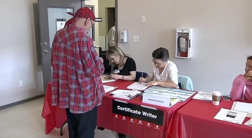 省律政厅长公布选举制度改革公投的建议报告内容-MAY 30, 2018 (BC)