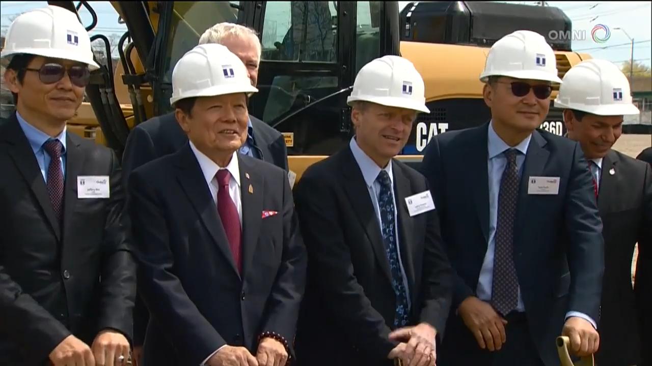 密市大型購物中心動工 - May 11, 2018 (ON)