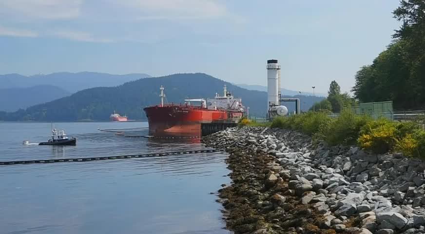 亚省通过限制向BC输油法案 BC宣布要入禀法院-MAY 22, 2018 (BC)