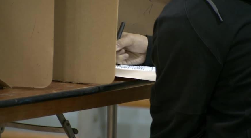 温哥华市选  候选人名单将随机排列-JUN 07, 2018 (BC)