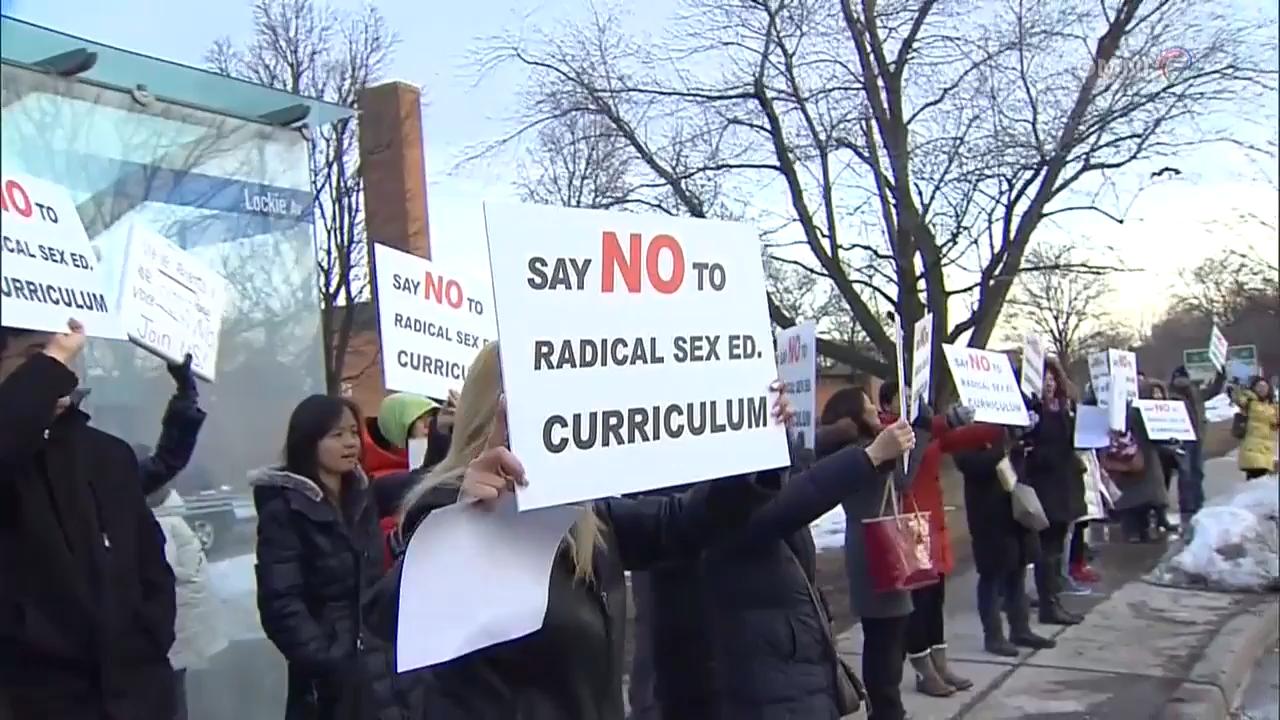 廢除新版性教育課程不宜操之過急 - June 12, 2018 (ON)