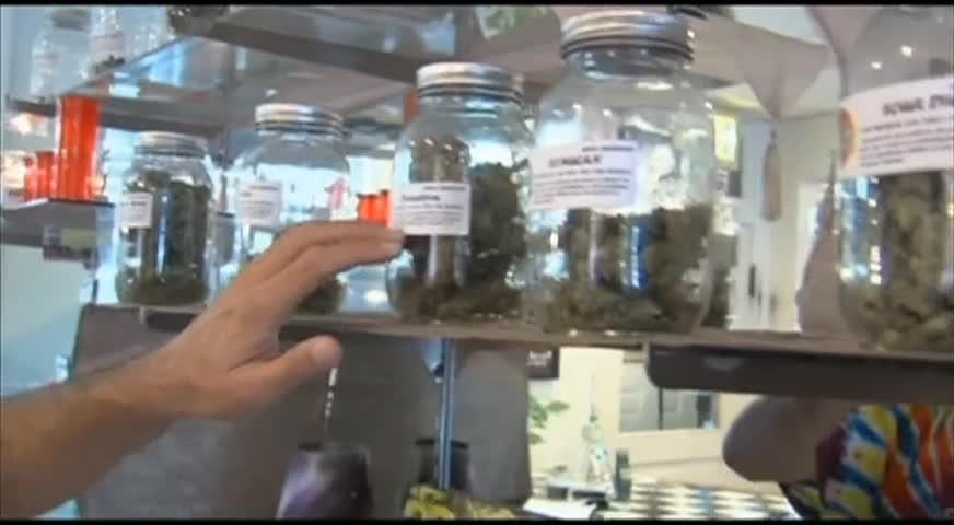 迎大麻合法化 本地出现大麻速递网站-JUN 05, 2018 (BC)