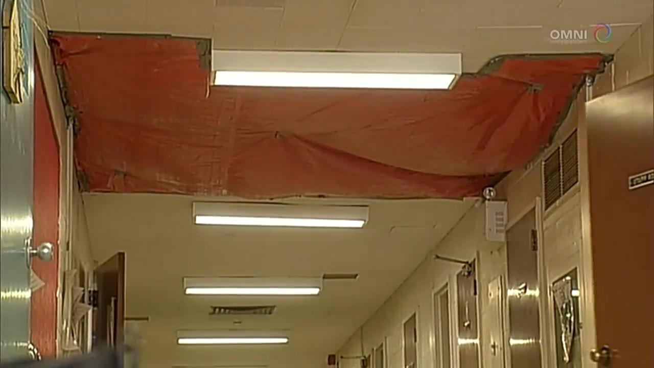 省府删減学校维修经费，引发关注 – Jul 10, 2018(ON)