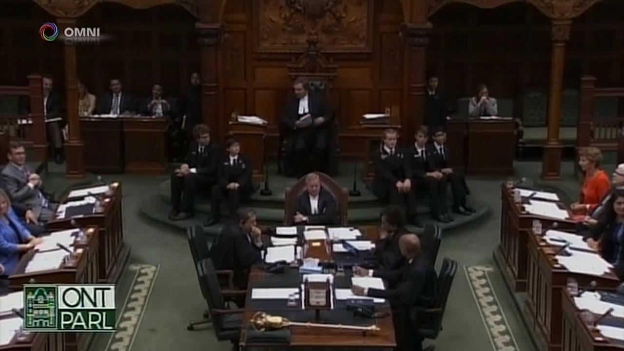 多伦多市议员议席减半争议 – Jul 30, 2018(ON)