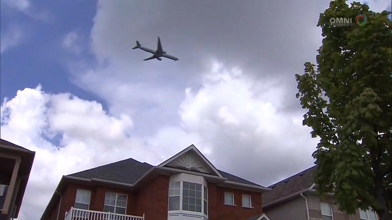 皮尔逊机场推出计划，减少噪音对居民的影响  – Jul 26, 2018(ON)