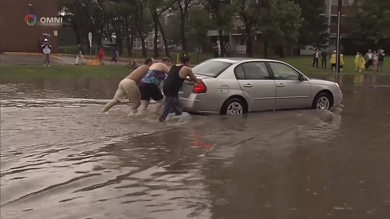多伦多遭特大暴雨侵袭 – Aug 08, 2018(ON)