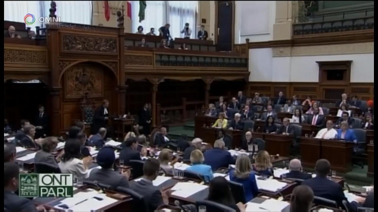 省议会在争议中再度通过删减多伦多议会议席 – Sep 13, 2018(ON)