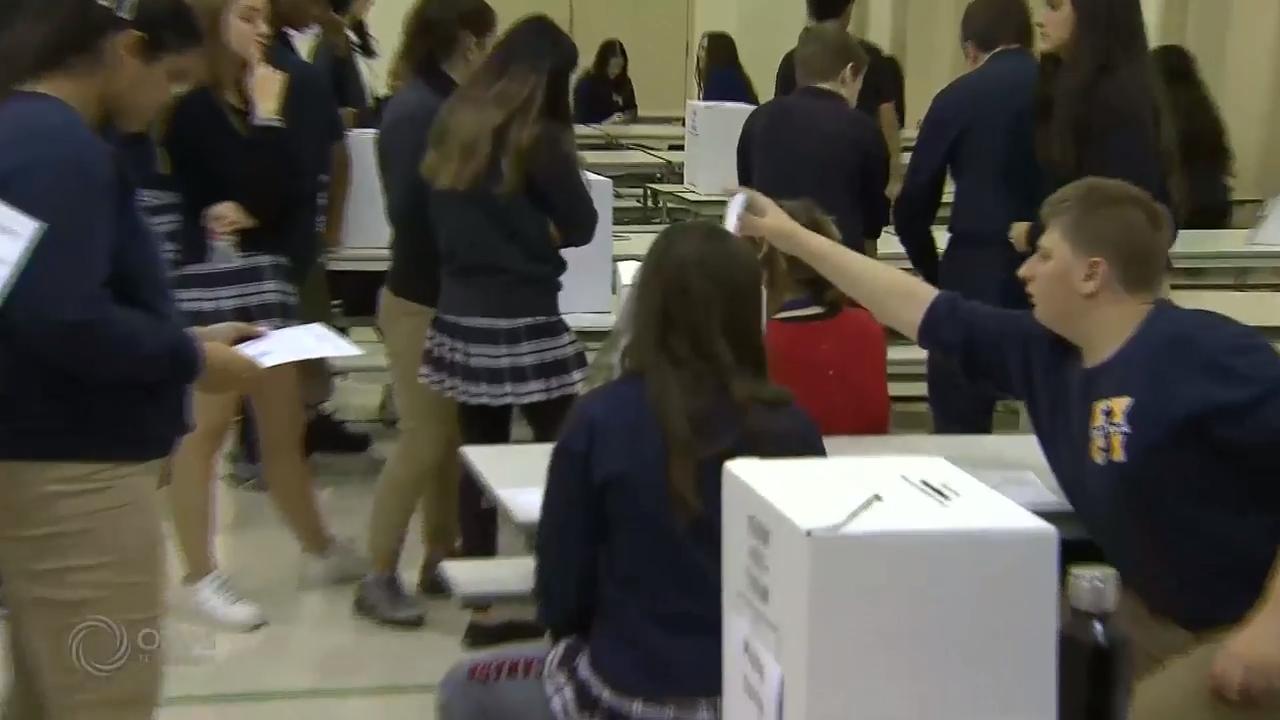 一所中学举办模拟市选 – Oct 19, 2018 (ON)