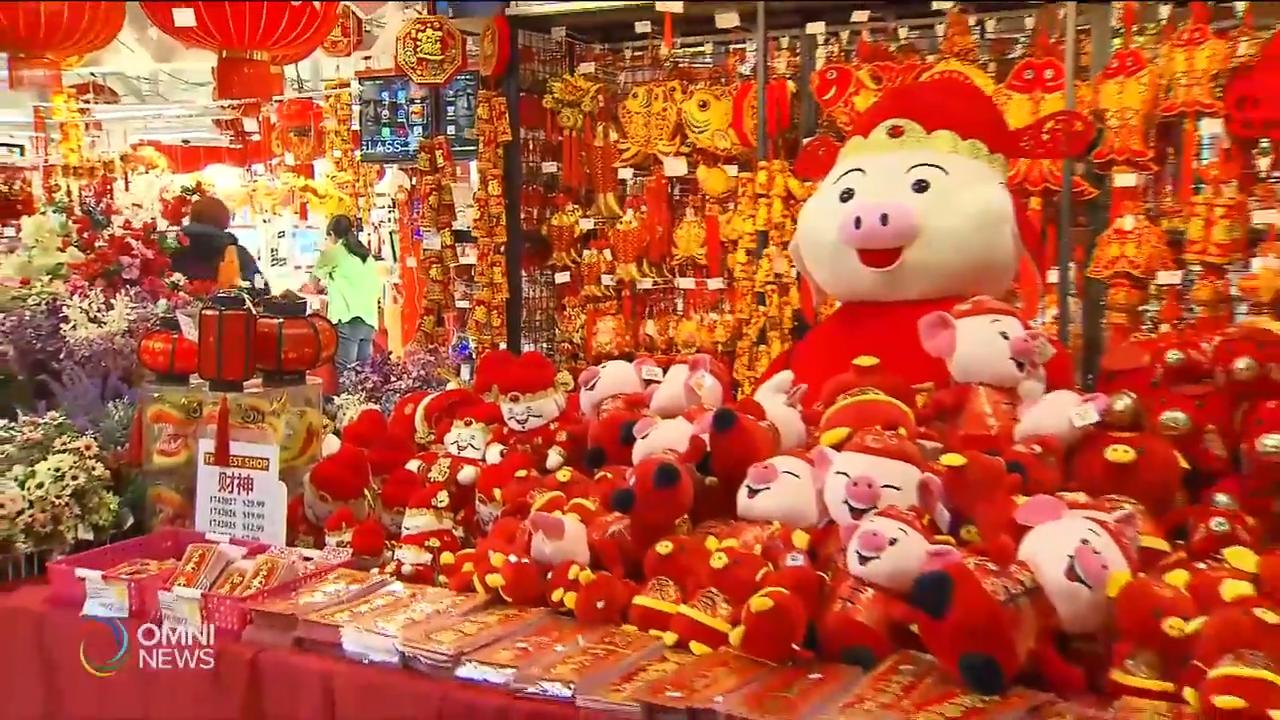 商場超市人頭湧湧辦年貨 -- Feb 04, 2019 (ON)