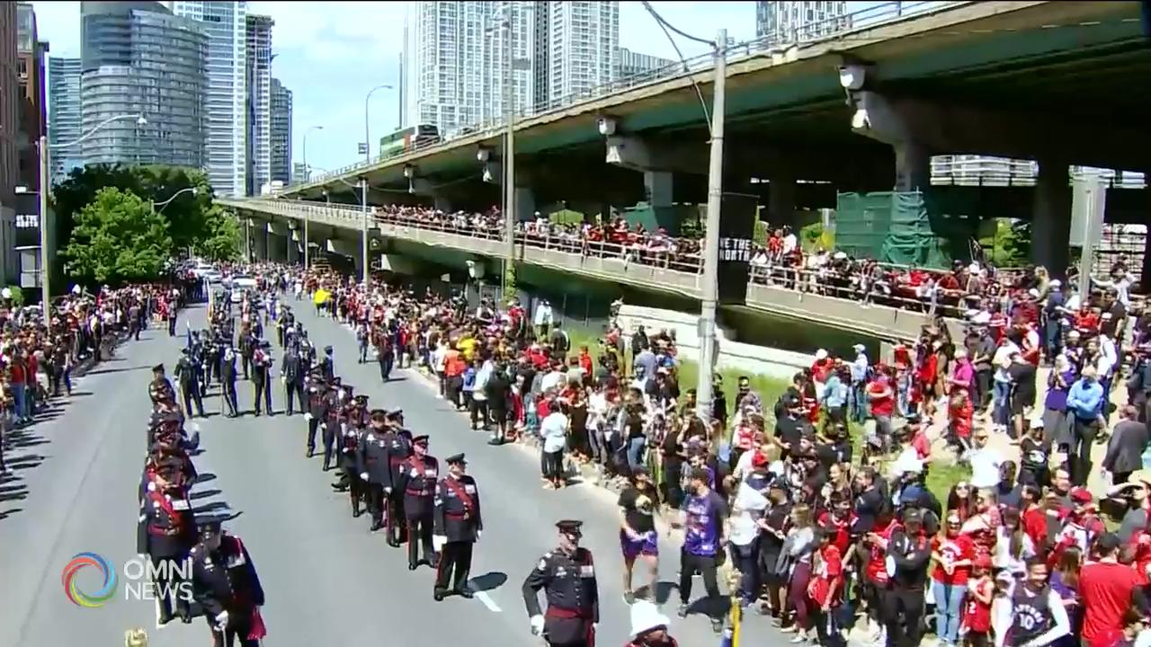 萬人空巷, 球迷夾道歡呼見證歷史時刻 -- Jun 17, 2019 (ON)