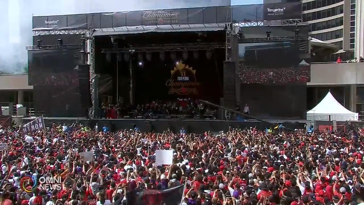 多伦多市举行猛龙队总冠军大游行,不幸发生枪击案，数人受伤  – Jun 17, 2019 (ON)