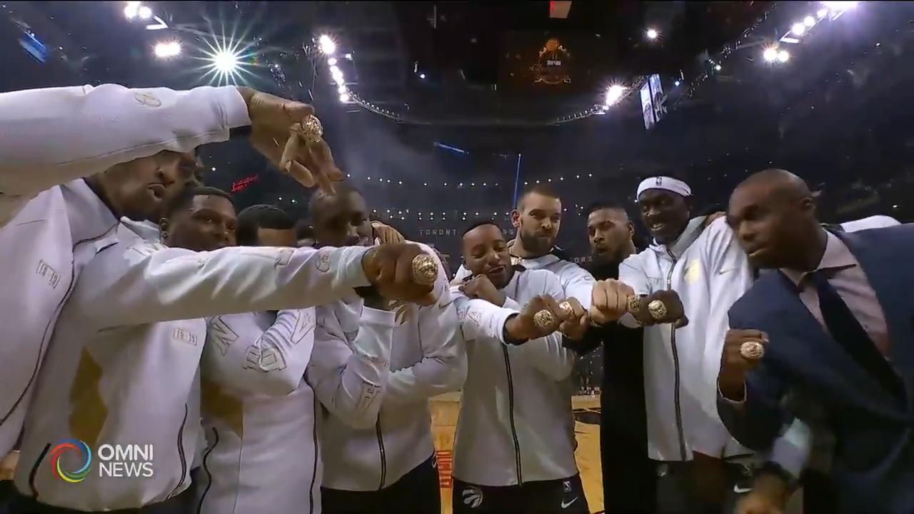 猛龍揭幕戰懸掛冠軍旗同頒發冠軍指環 -- Oct 23, 2019 (ON)