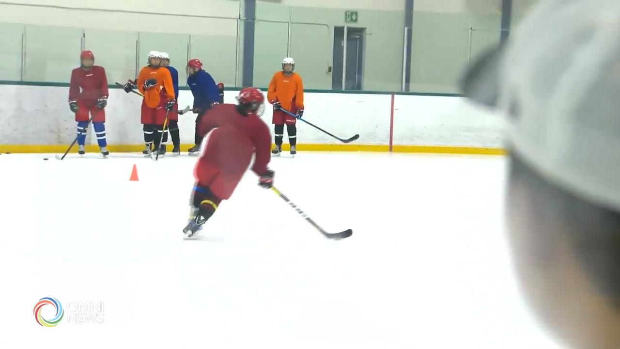 中国国家女子U18冰球队在多伦多备战世锦赛－ Nov 27, 2019