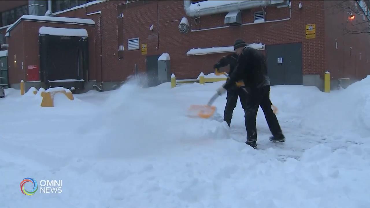 南安省忙於清理積雪，天氣會持續嚴寒 -- Nov 12, 2019 (ON)