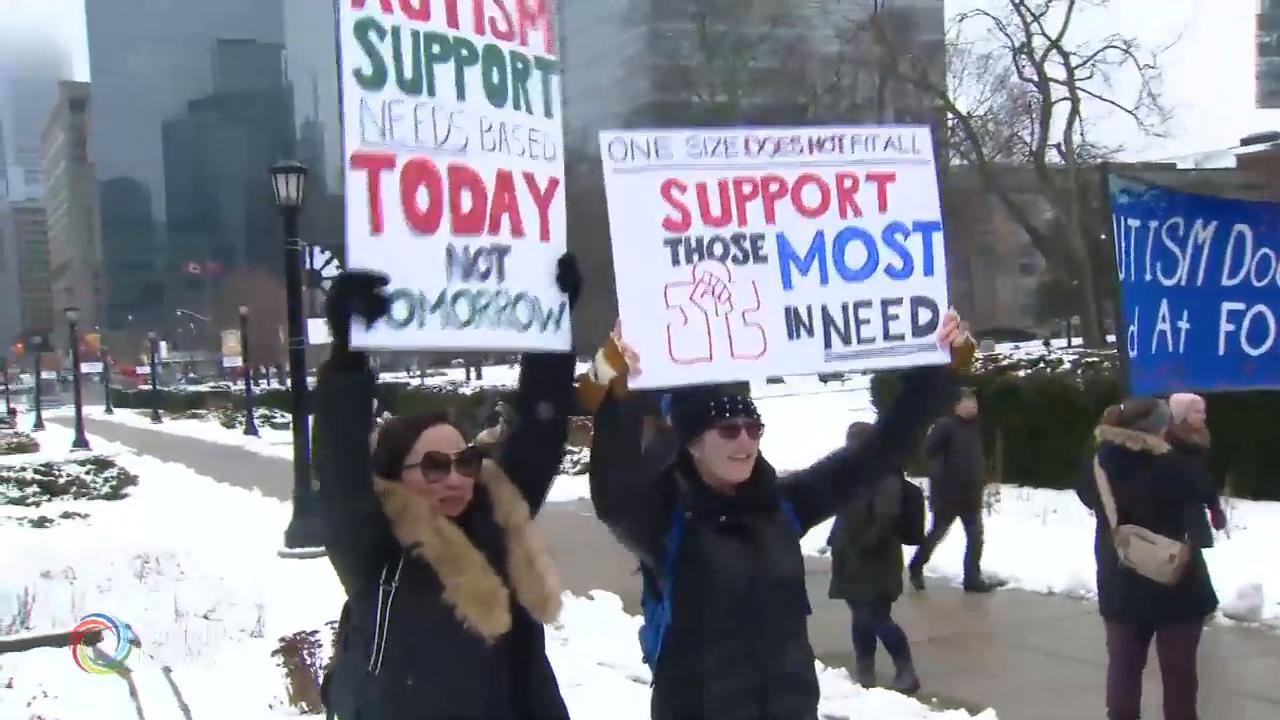 自闭儿家长抗议省府违背承诺 － Feb 18, 2020