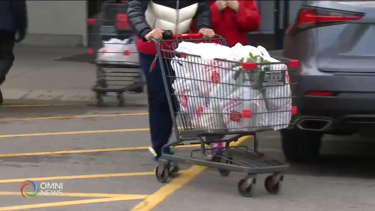 新型肺炎疫情加劇，市民搶購日常物資 -- Mar 13, 2020 (ON)