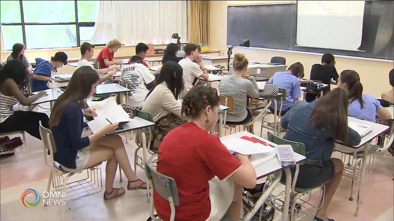 省府取消高中生选择应用和学术课程引起热议 － Jul 08, 2020