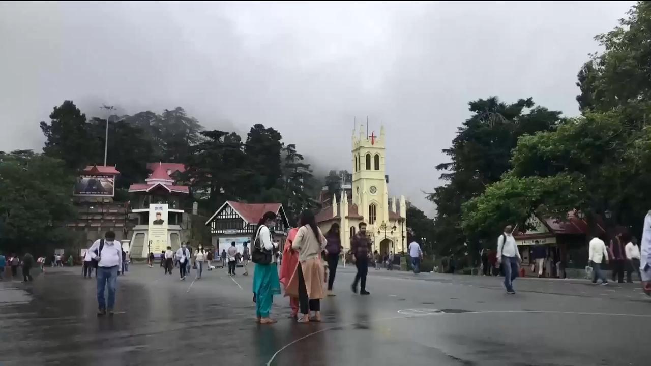 Woolen Traders await tourists in Shimla