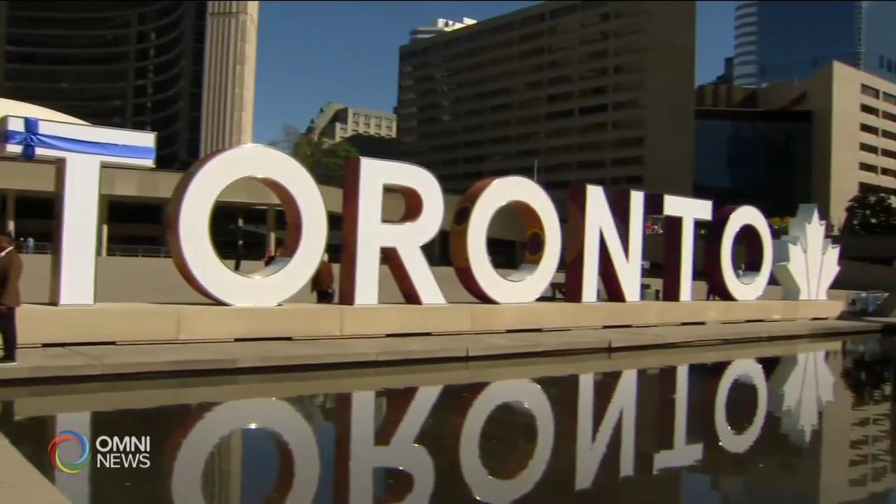 全新製造的多倫多字樣標誌正式揭幕 -- Sep 18, 2020 (ON)