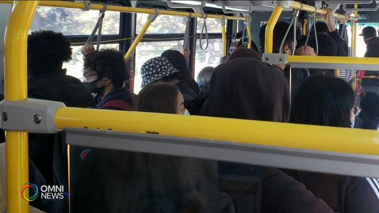 公共交通工具内難保持社交距離 -- Oct 14, 2020 (ON)