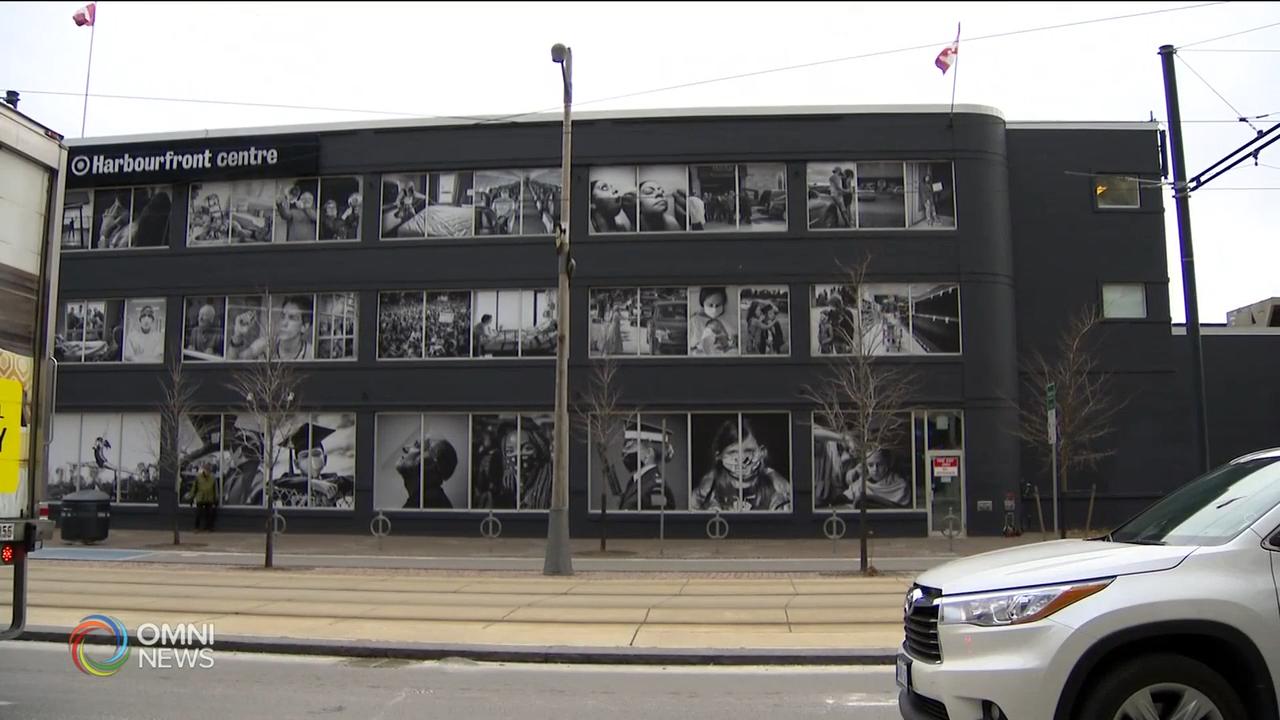 多伦多湖滨中心摄影展览 展示疫情影响 -- Nov 30, 2020 (ON)