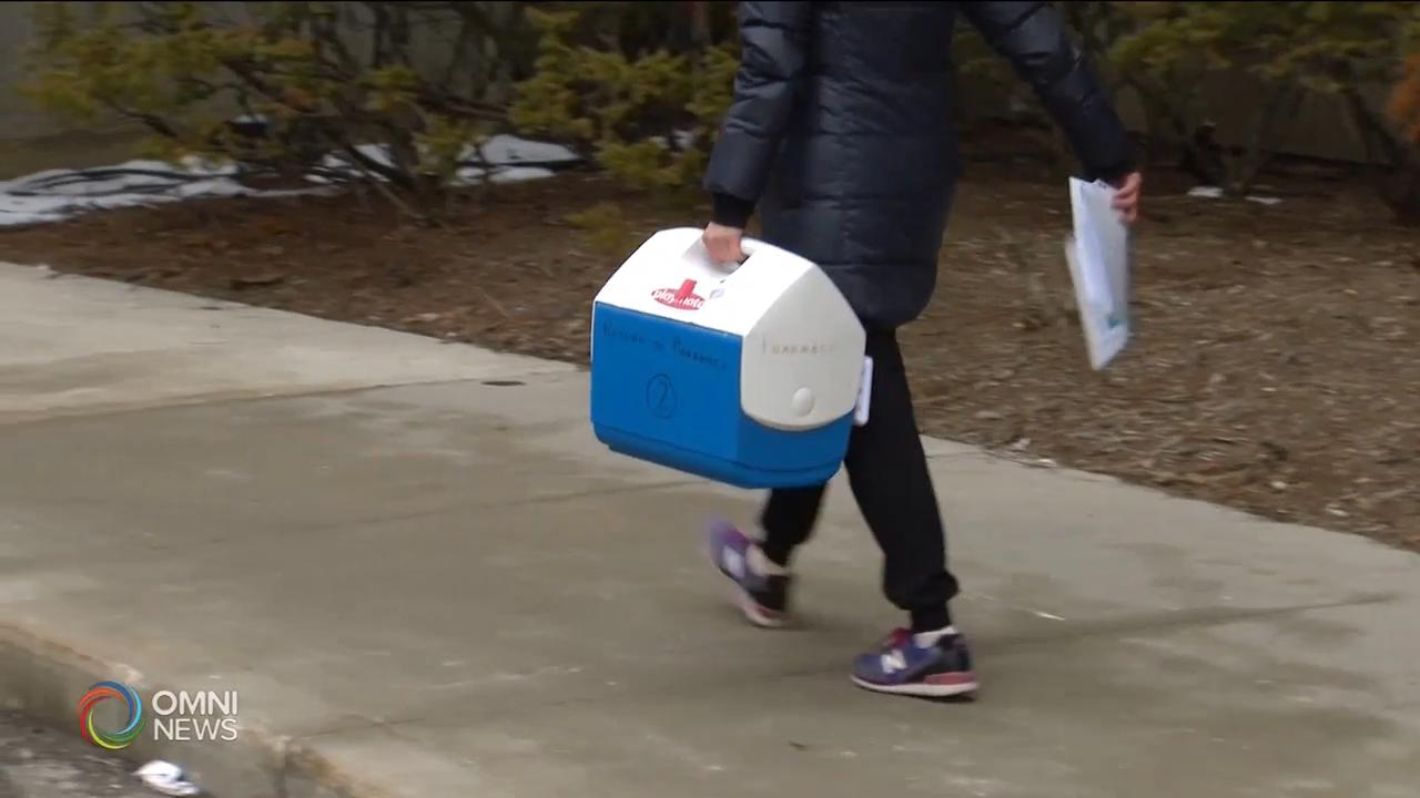 省府緊急調派新冠疫苗到恆福護理院 -- Jan 11, 2021 (ON)